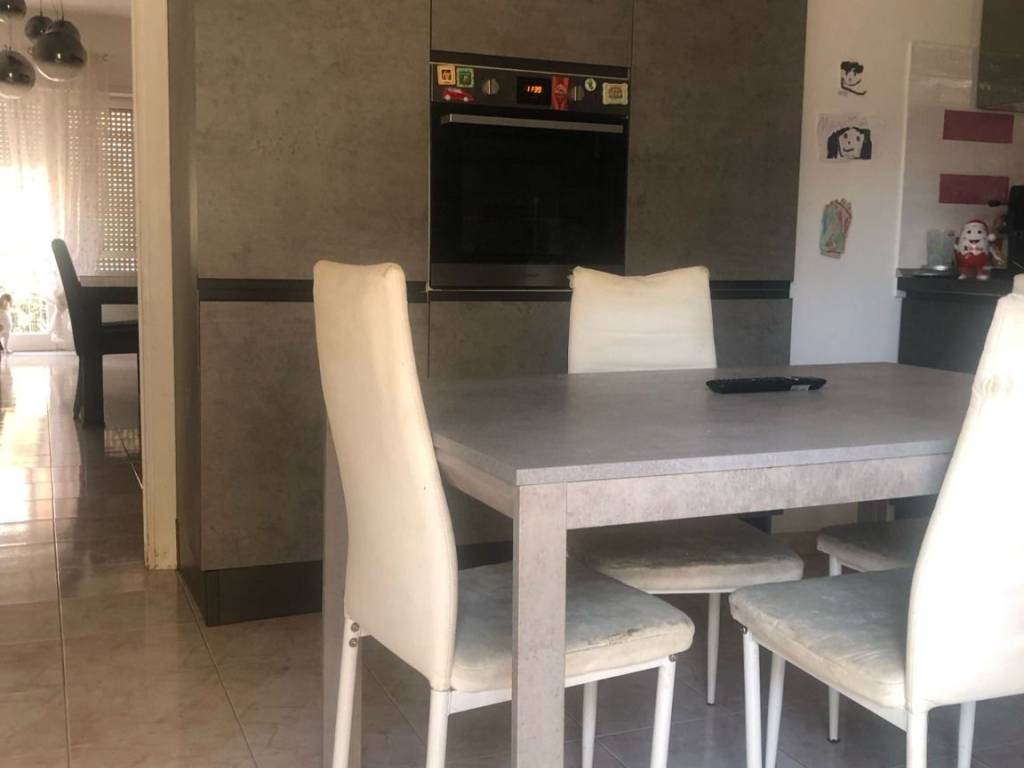 Appartamento a Terracina in Via Piero Gobetti - Foto 3