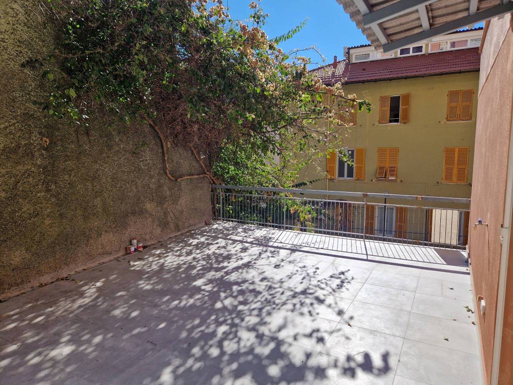 Appartamento a Varazze in Via Alessandro Reccagno, 35 - Foto 3