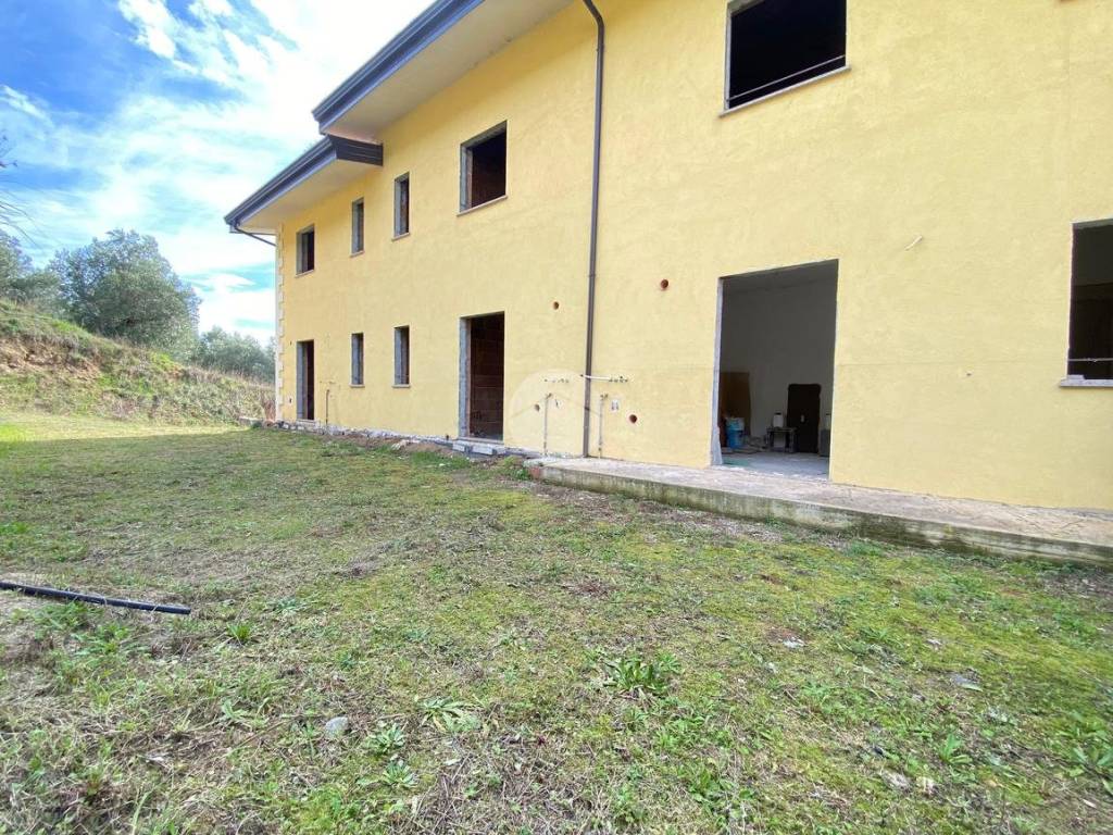 Villetta a schiera a Montalto uffugo in via SAN RAFFAELE - Foto 4