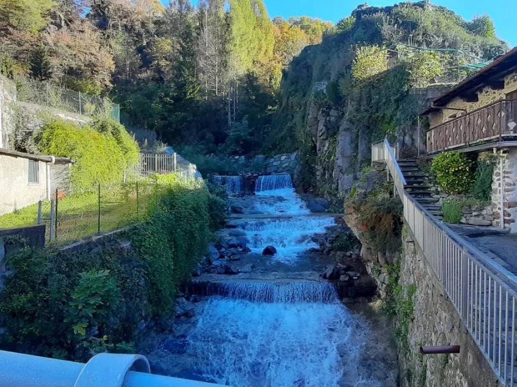 Rustico / casale a Primaluna in A. Diaz S.N.C. - Foto 2