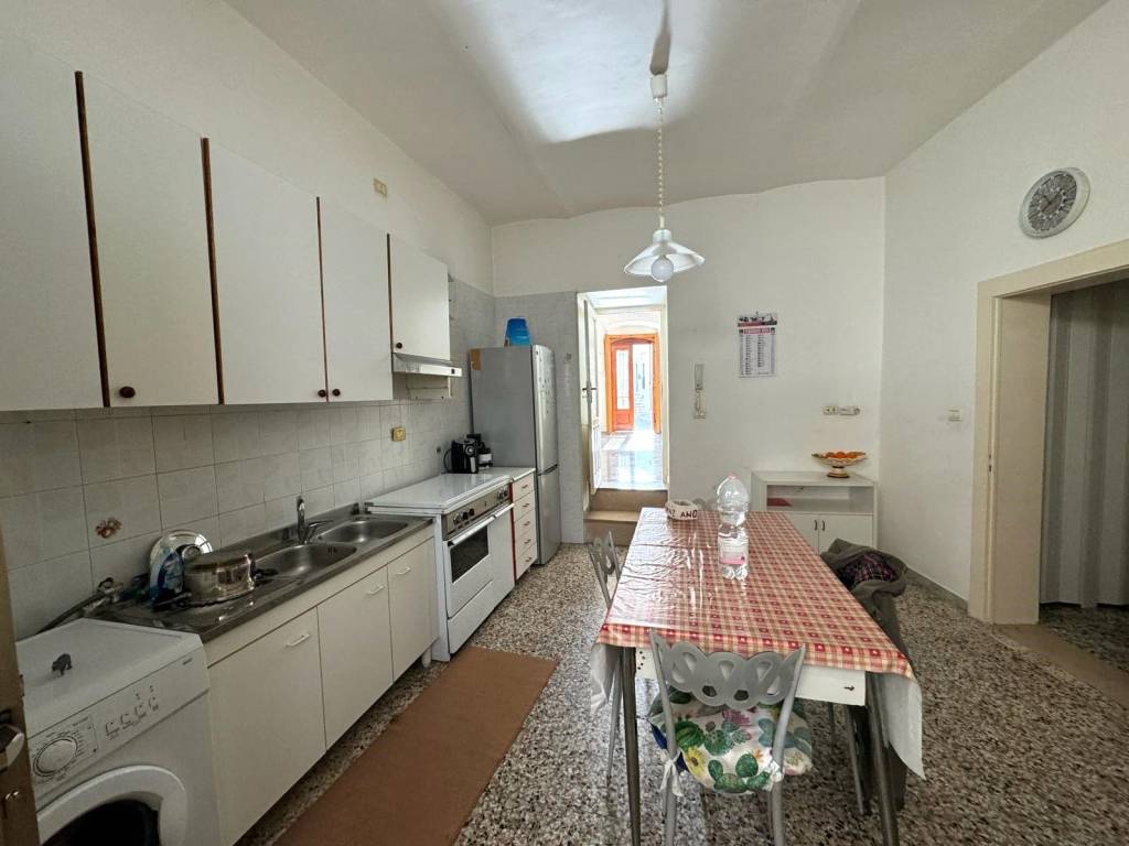 Casa indipendente a Apricena in Largo Sant'Antonio, 16 - Foto 3
