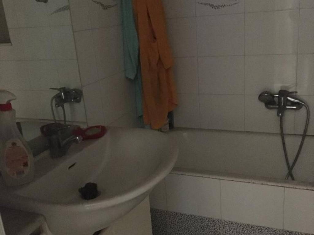 Appartamento a Taranto in Via Leonida da Taranto, 19 - Foto 5