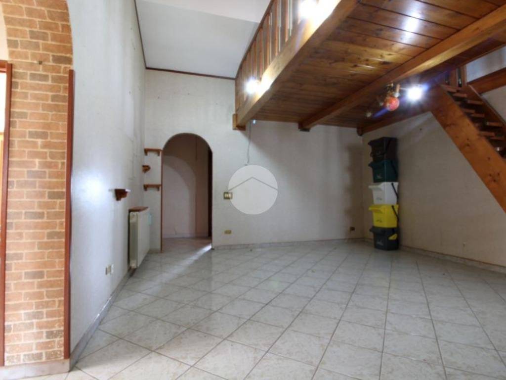 Appartamento a Fara in sabina in VIA PIAVE, 32 - Foto 2