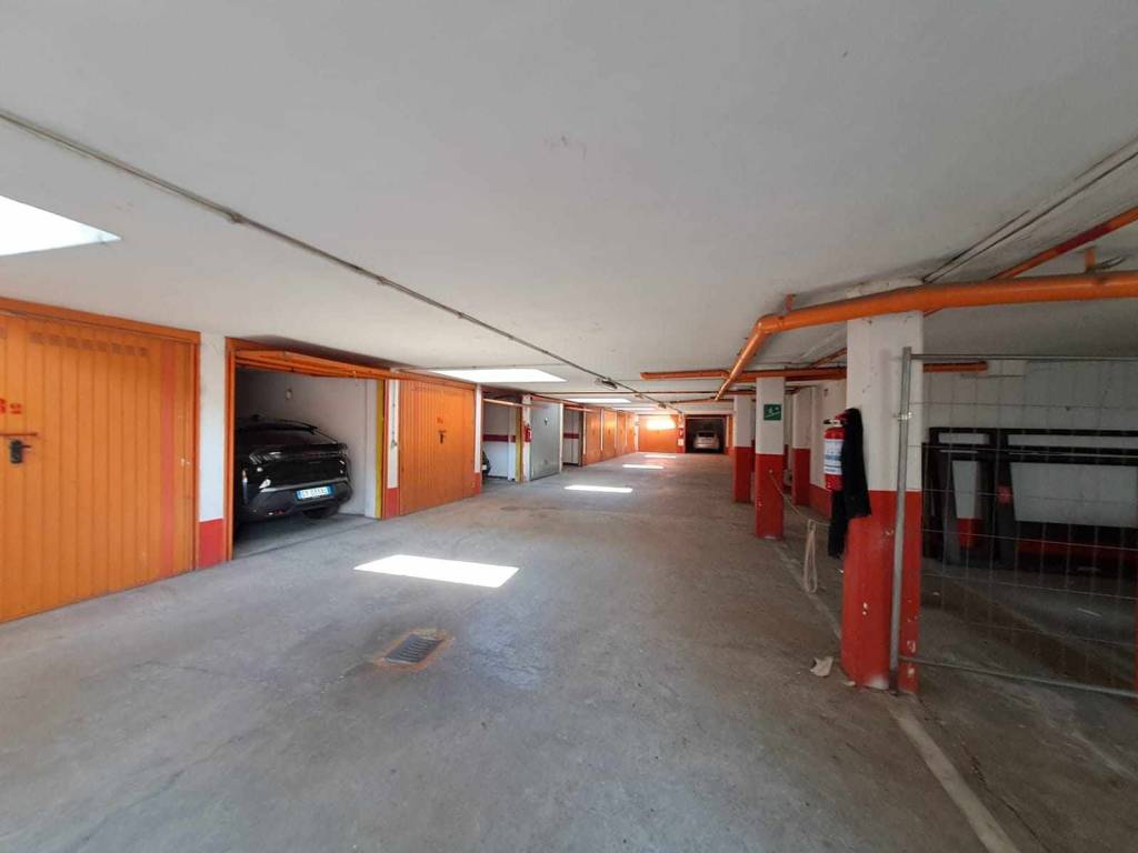 Box / garage a Settimo torinese in Via Chiomo - Foto 5