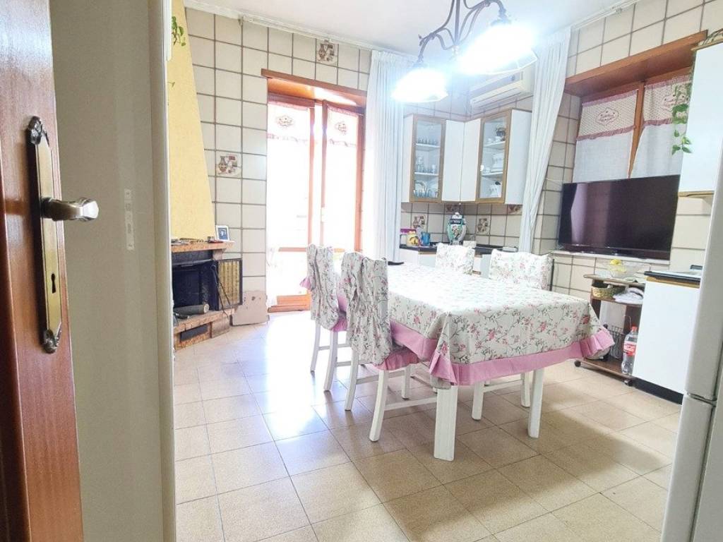 Villa a Melito di napoli in CORSO EUROPA, 16 - Foto 3