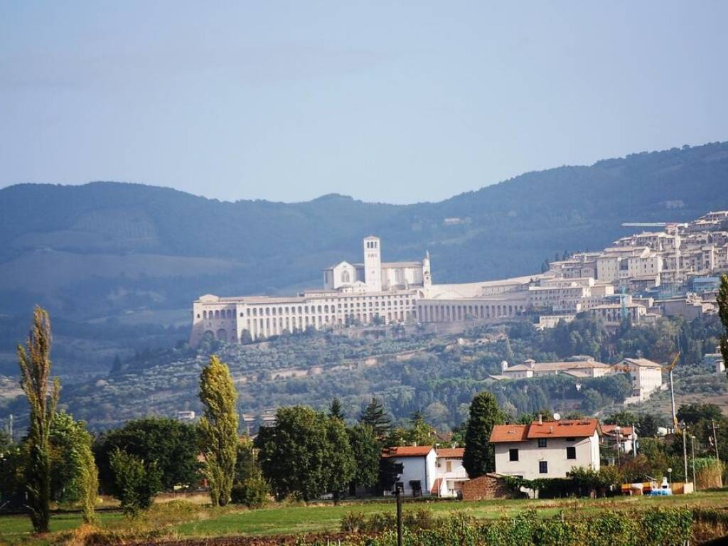 Villa a Assisi in Via dell'Arce, 34 - Foto 2