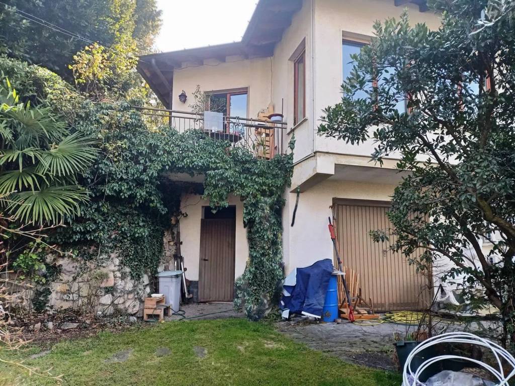 Villa a Besano in Via Novellina - Foto 3