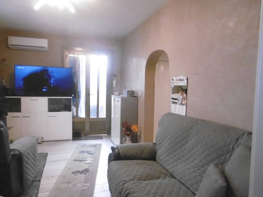 Appartamento a Viggiù in Via Saltrio S.N.C. - Foto 2