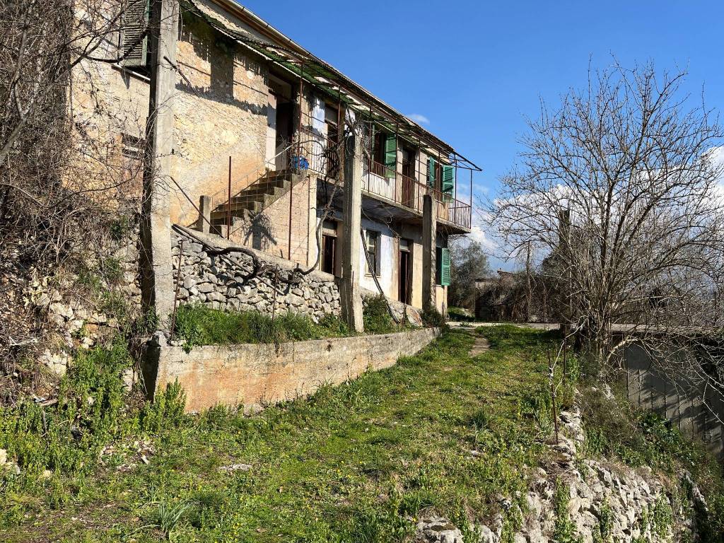 Rustico / casale a Alatri in Via Monte Passeggio - Foto 3