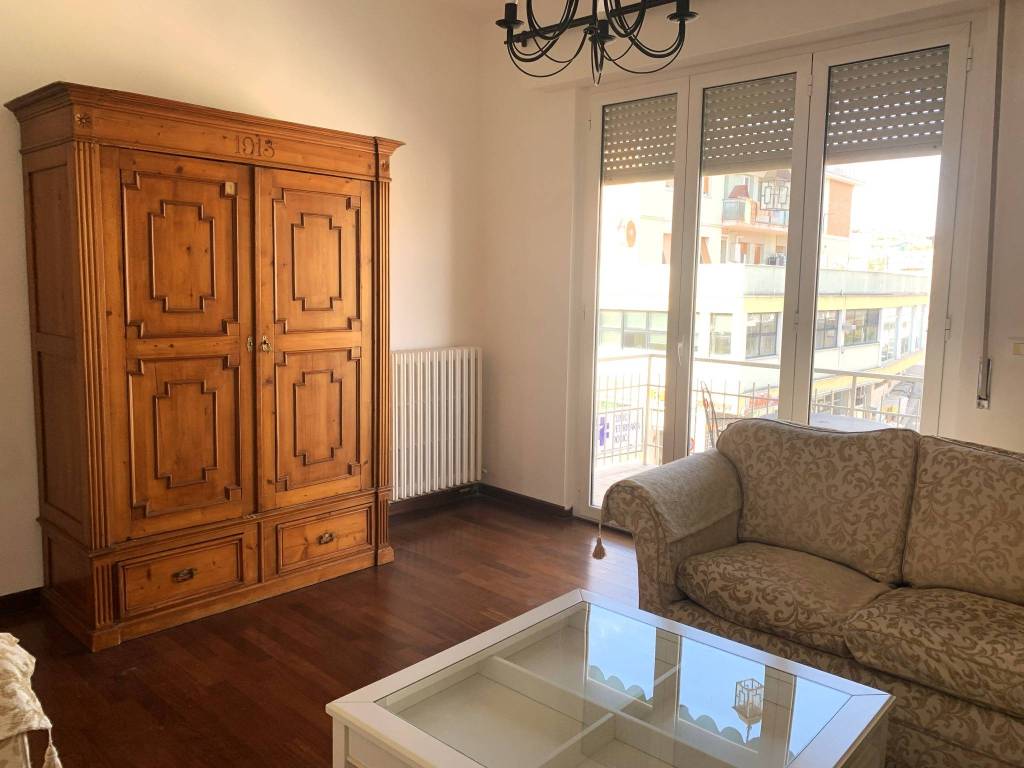 Appartamento a Ancona in Via Alessandro Maggini - Foto 3