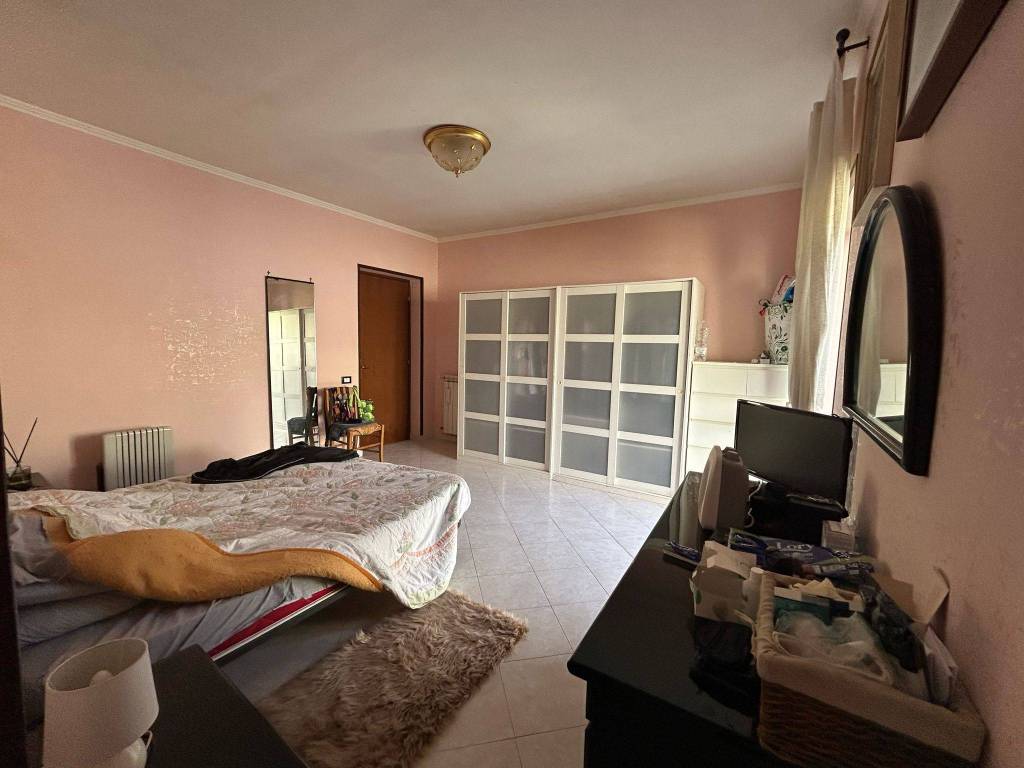 Villa a Aprilia in Via Avisio - Foto 4