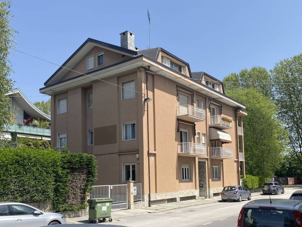 Appartamento a Cuneo in Via Amedeo Avogadro, 37 - Foto 2