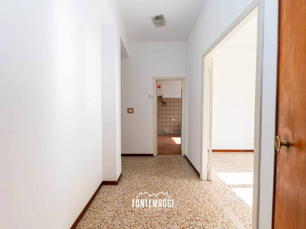 Appartamento a Fano in Via della Scuola - Foto 5