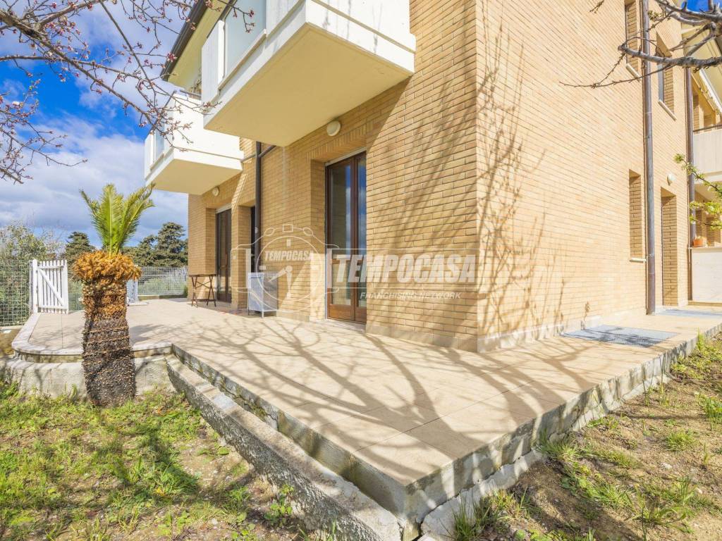 Appartamento a Senigallia in Strada Torre Campetto - Foto 5