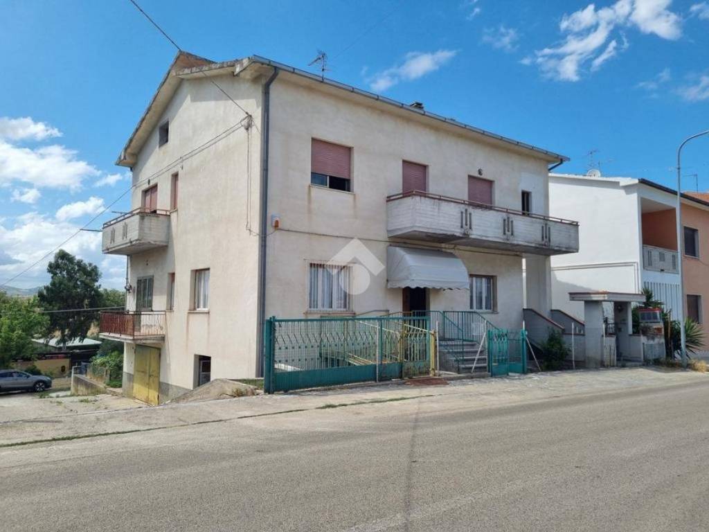 Appartamento a Atri in Via Borea delle Macine, 1 - Foto 2