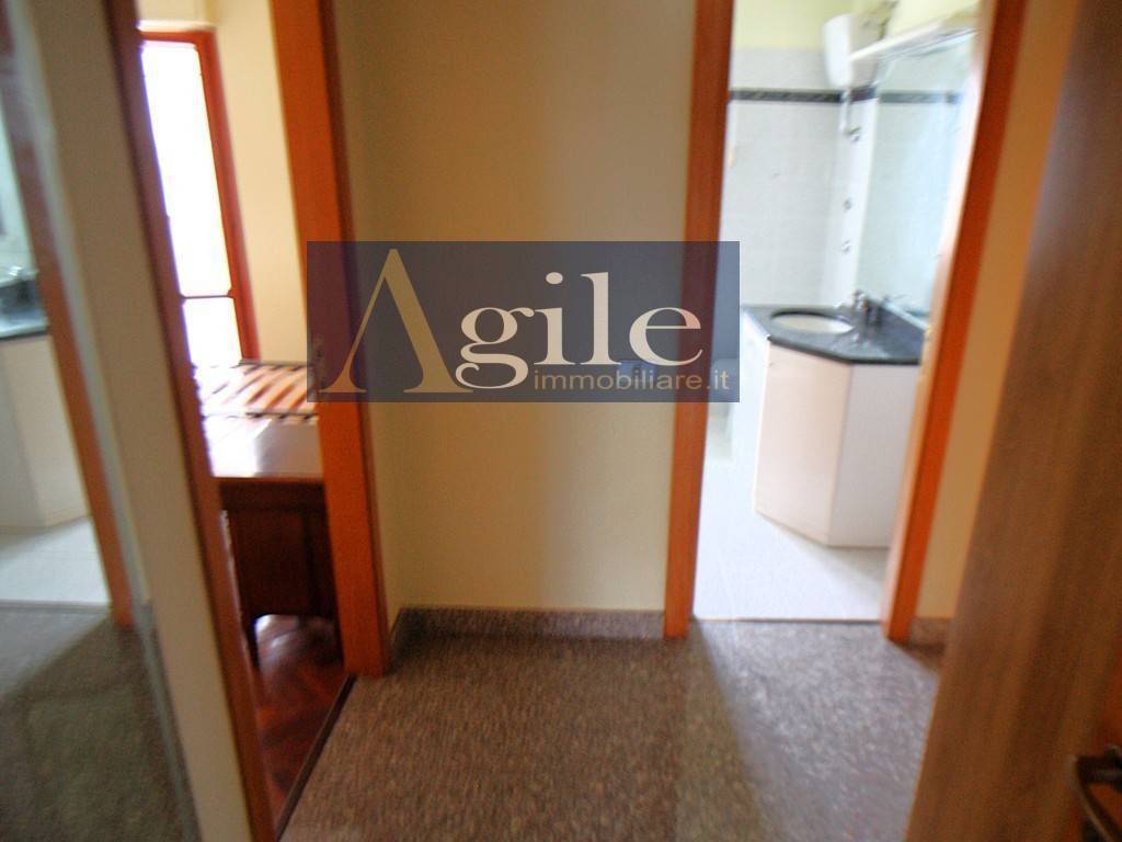 Appartamento a Ascoli piceno in VIA EMIDIO LUZI - Foto 5