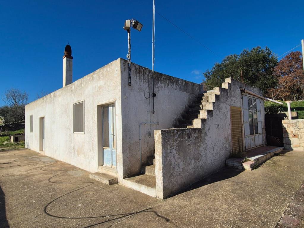 Rustico / casale a Martina franca in Strada Carpari Zona C - Foto 2