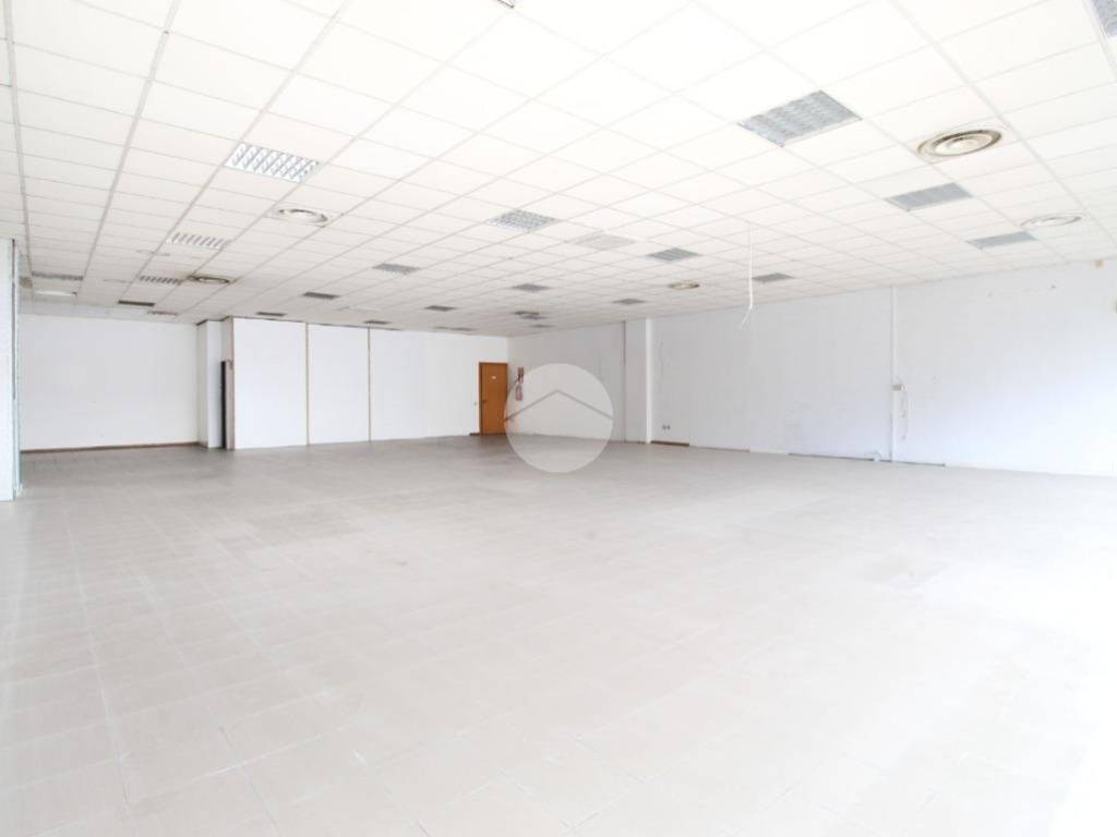 Loft / open space a San benedetto del tronto in Via Enrico De Nicola, 1 - Foto 4