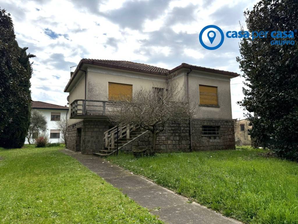 Casa indipendente a Arquà polesine in Via Stazione - Foto 2