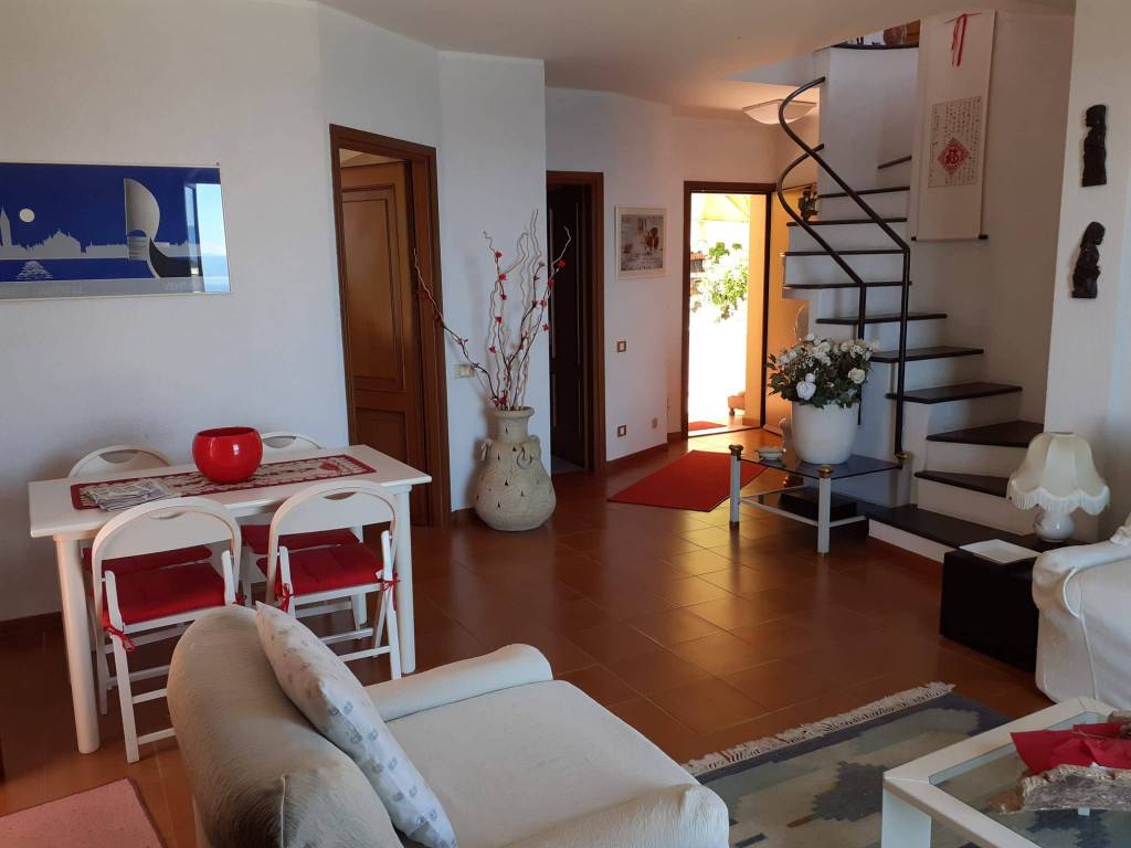 Villetta a schiera a Bergeggi in Via degli Ulivi - Foto 5