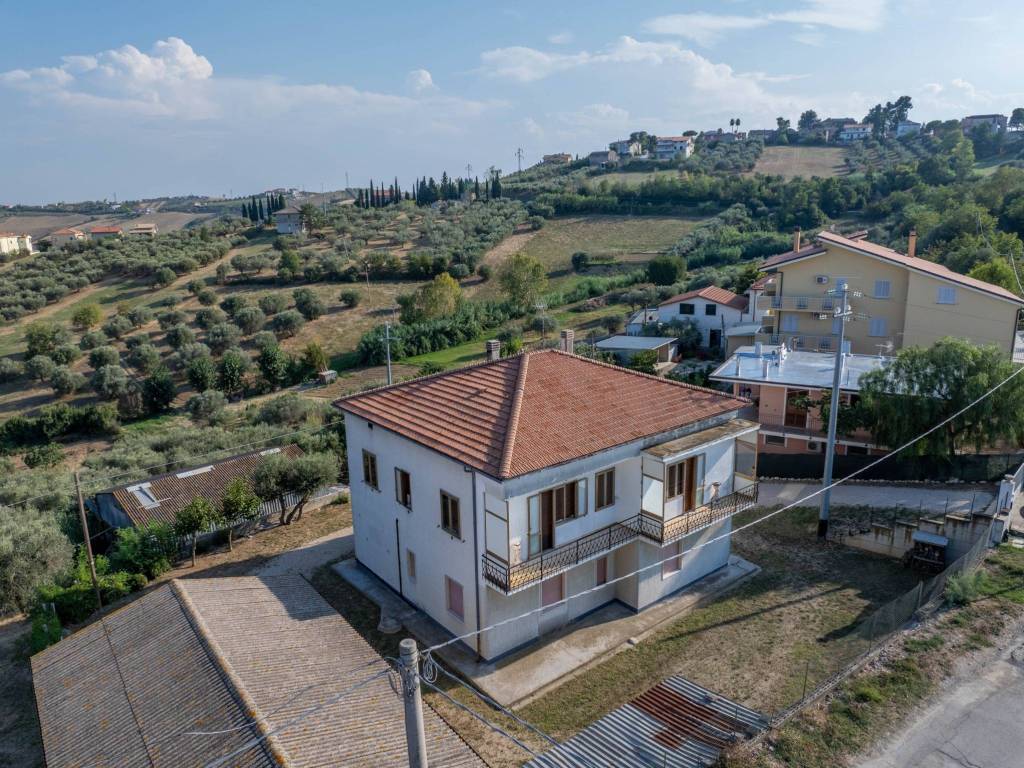 Casa indipendente a Roseto degli abruzzi in Località Bonaduce, 6 - Foto 4