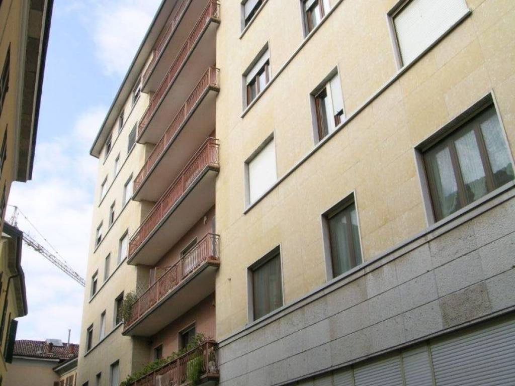 Appartamento a Novara in Via Mario Greppi, 9 - Foto 2