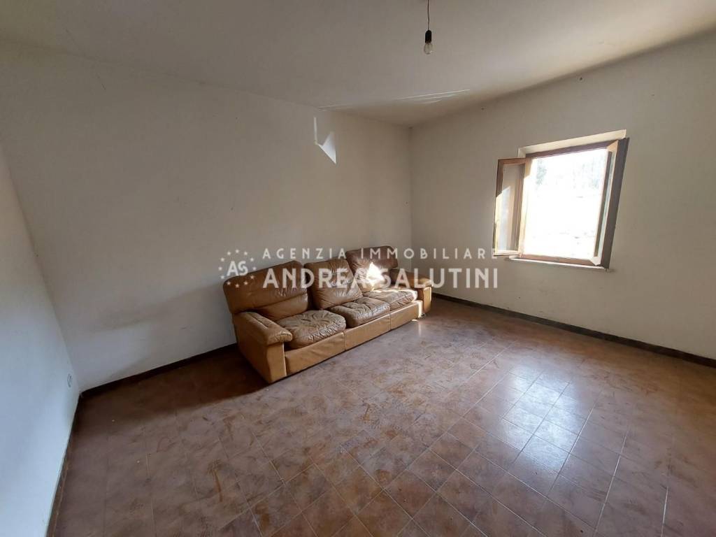 Appartamento a Santa maria a monte in Via Cappelletto, - Foto 2