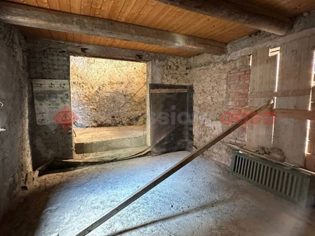Casa indipendente a Pistoia in Via di Ponzano - Foto 4