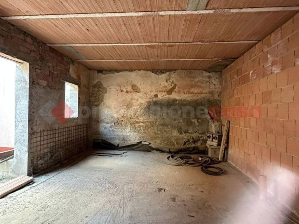 Casa indipendente a Pistoia in Via di Ponzano - Foto 5
