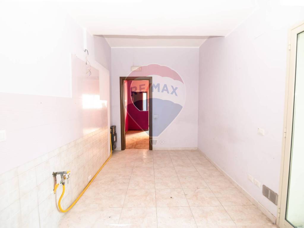 Appartamento a Caltagirone in Viale Autonomia, 85 - Foto 5