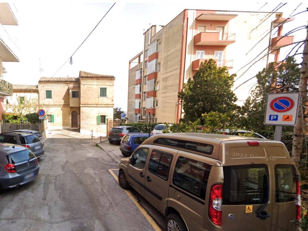 Appartamento a Chieti in Via Francesco Sciucchi, 26 - Foto 2