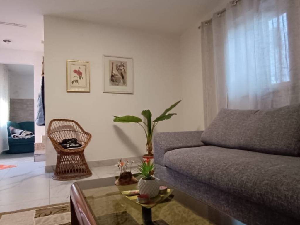 Casa indipendente a Maniago in Via Angelo dal Mistro, 42 - Foto 2