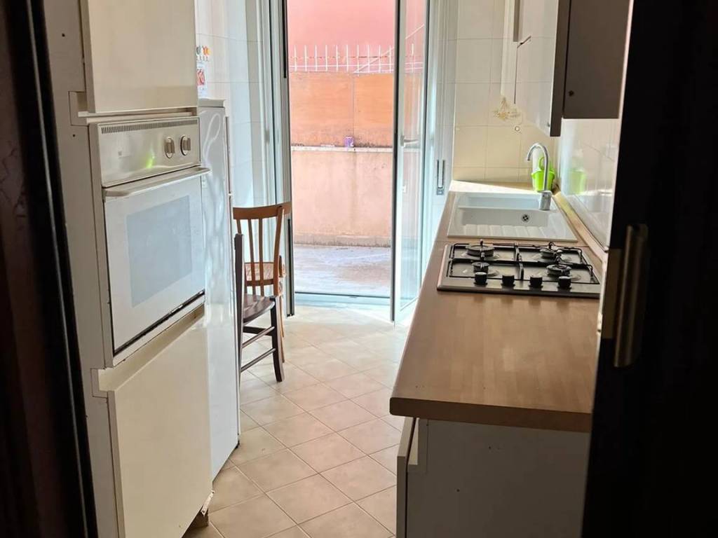 Appartamento a Mondragone in Via Domiziana, 311 - Foto 2