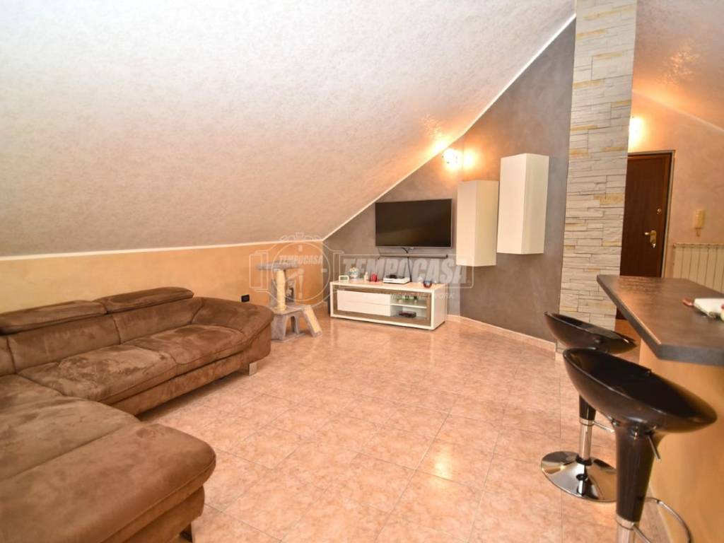Appartamento a Brandizzo in Via Dei Mille 21 - Foto 4
