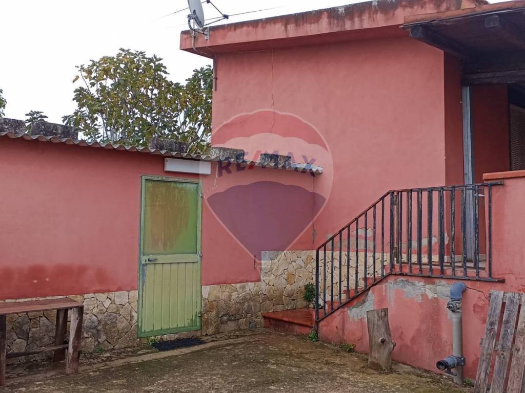 Rustico / casale a Chiaramonte gulfi in contrada donnagona - Foto 3
