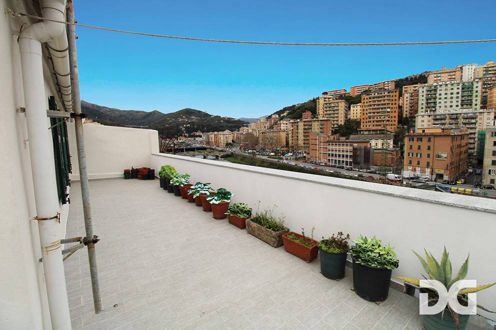 Appartamento a Genova in Via Bobbio - Foto 2