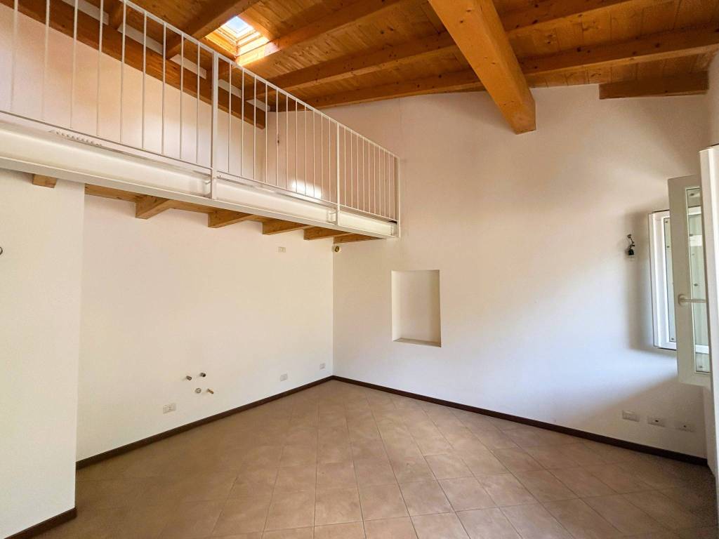 Appartamento a Traona in Via Alcide De Gasperi - Foto 2