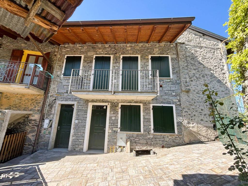 Appartamento a Traona in Via Alcide De Gasperi - Foto 4