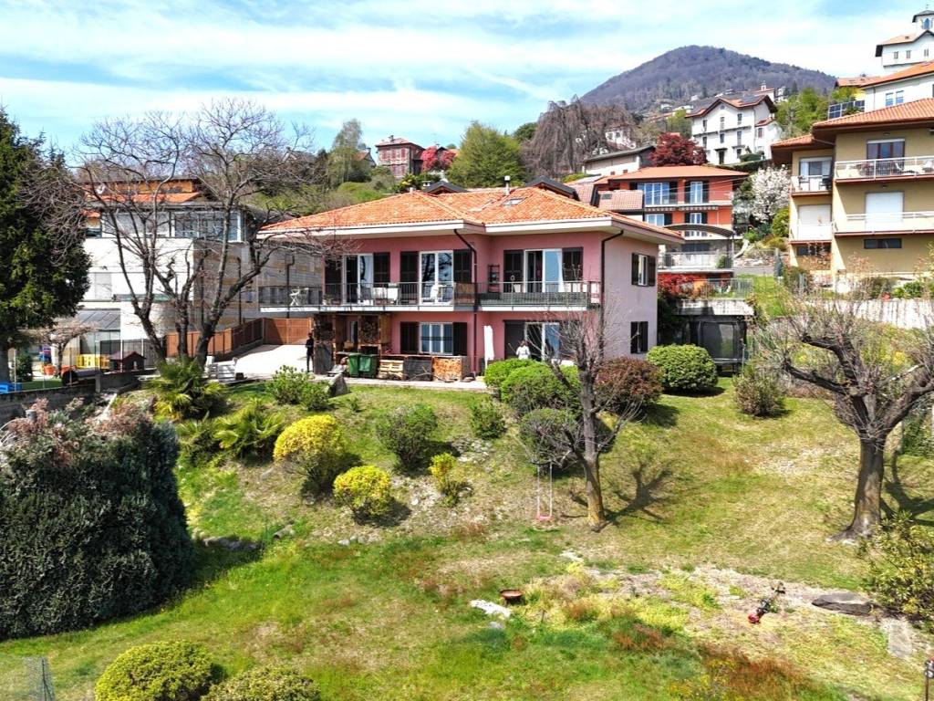 Villa a Arizzano in Via Firenze - Foto 2