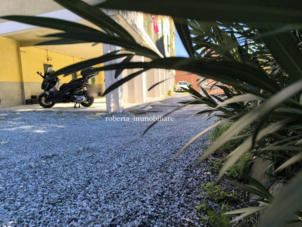Appartamento a Cogoleto in Via Pini Domestici, 24 - Foto 2