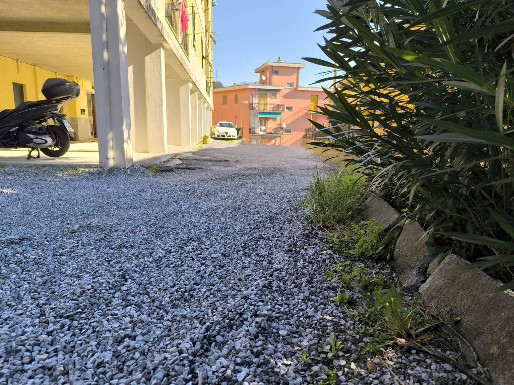 Appartamento a Cogoleto in Via Pini Domestici, 24 - Foto 3