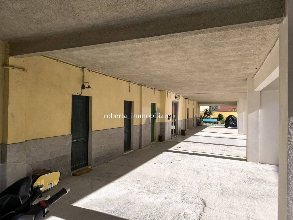 Appartamento a Cogoleto in Via Pini Domestici, 24 - Foto 4