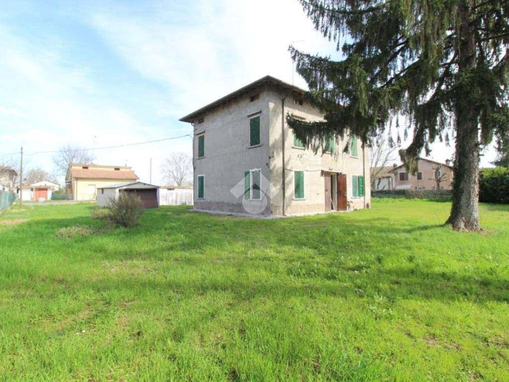 Villa a Cadelbosco di sopra in Via Gramsci, 2 - Foto 4