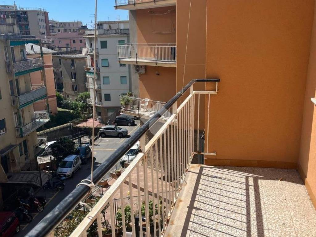 Appartamento a Genova in Via Giorgio Marussig - Foto 2