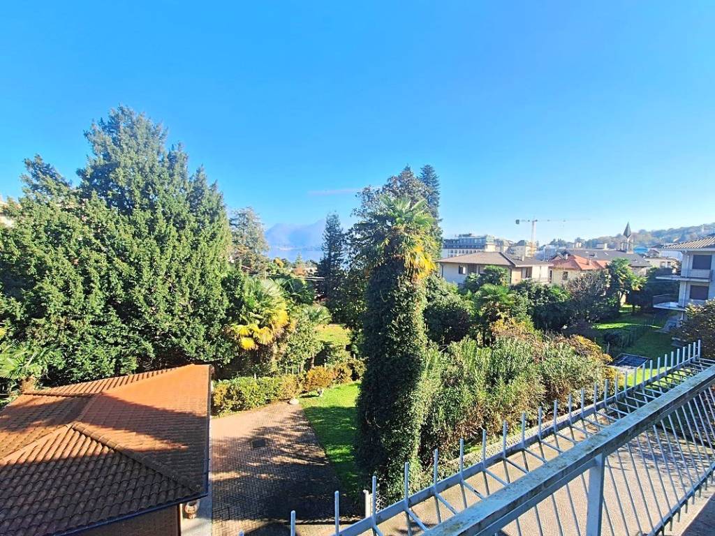 Appartamento a Stresa in Via del Crocifisso, 16 - Foto 4