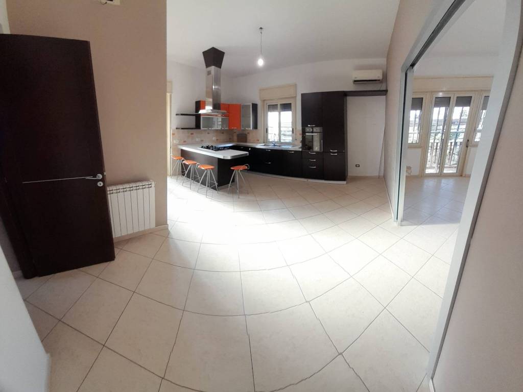 Appartamento a Cinisi in Via Luigi Einaudi - Foto 4