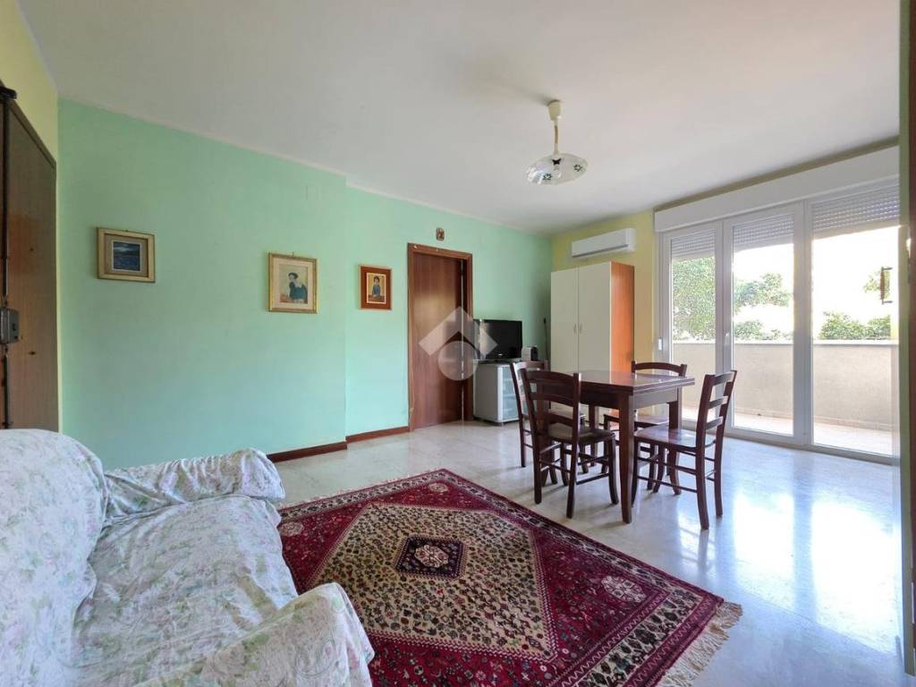 Appartamento a Reggio calabria in Via Reggio Modena, 61 - Foto 4