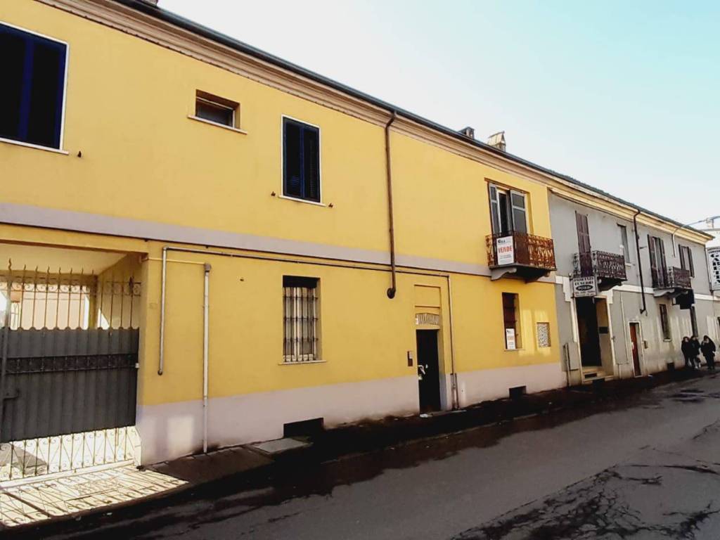 Appartamento a Voghera in Via Giovanni Barenghi - Foto 3