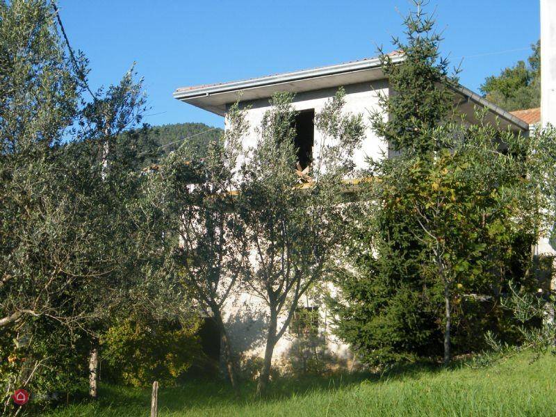 Casa indipendente a Alatri in VIA FONTANA SCURANO - Foto 3