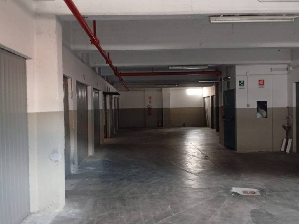 Box / garage a Asti in Via della Fontana, 17 - Foto 4